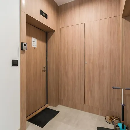 Old Town Podgorze By Renters Apartment *